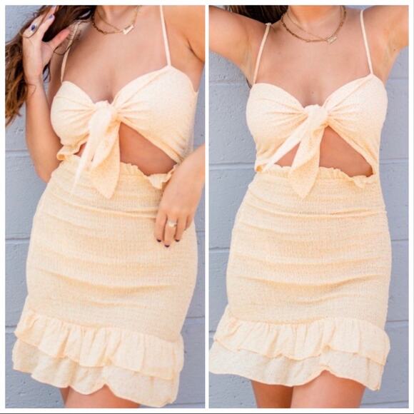 NEW ANTHROPOLOGIE MABLE Yellow Floral Smocked Ruffle Mini Tank Cutout Dress S - Picture 5 of 11